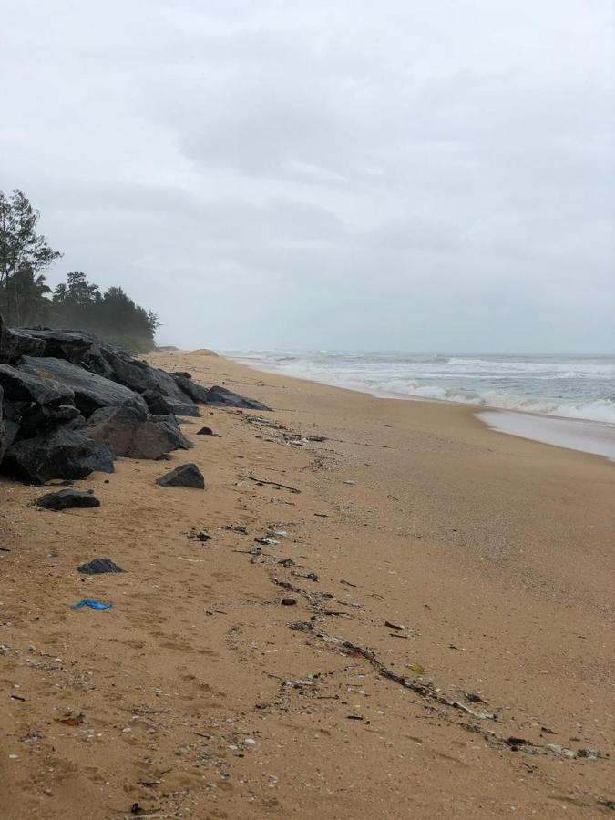 Saffronstays Blue Flag House, A 3-Bdr Beachfront Villa In Hejamady Mangaluru Exterior foto